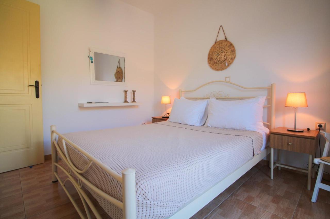 Iliopetra Residence Agios Romanos 외부 사진