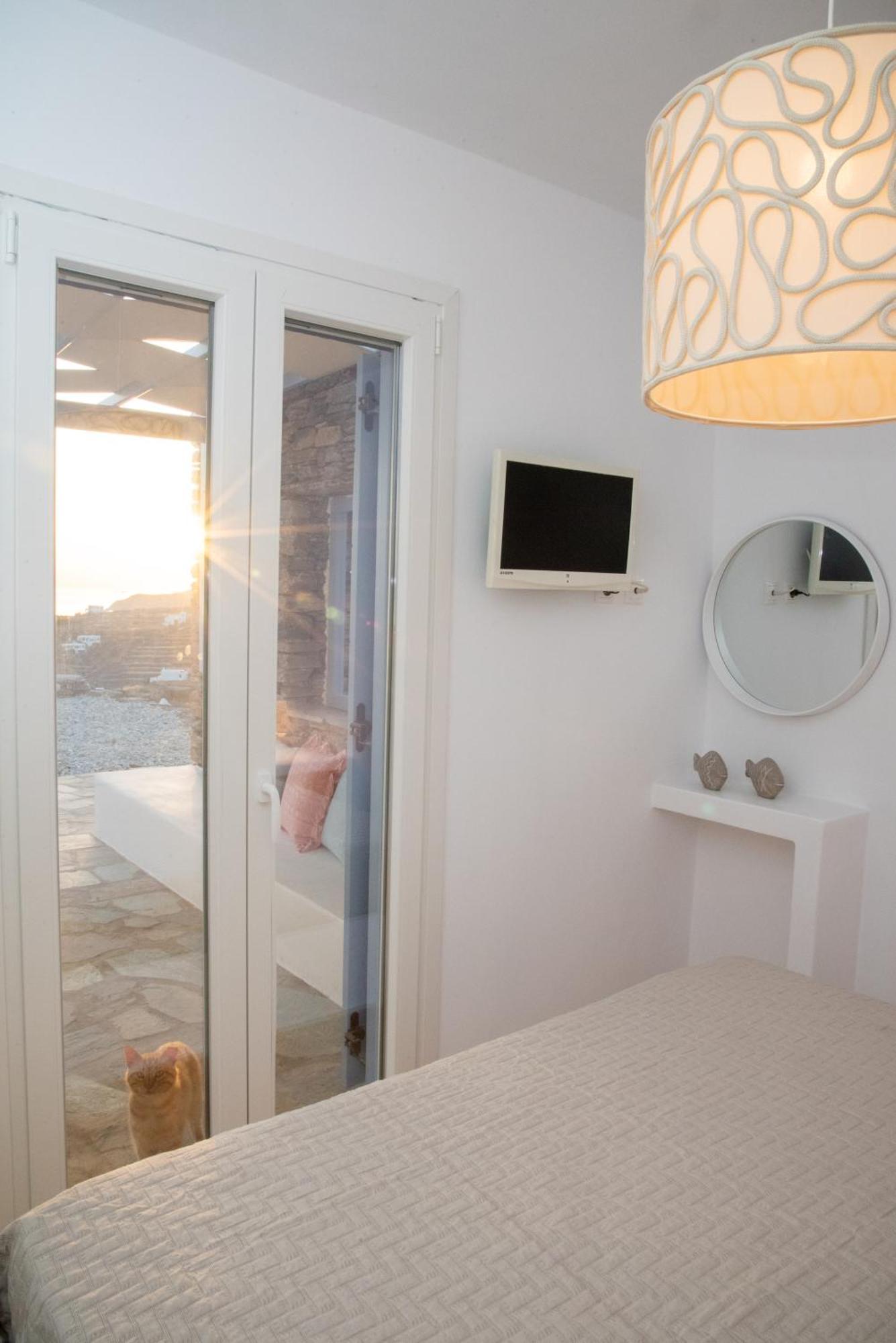 Iliopetra Residence Agios Romanos 외부 사진