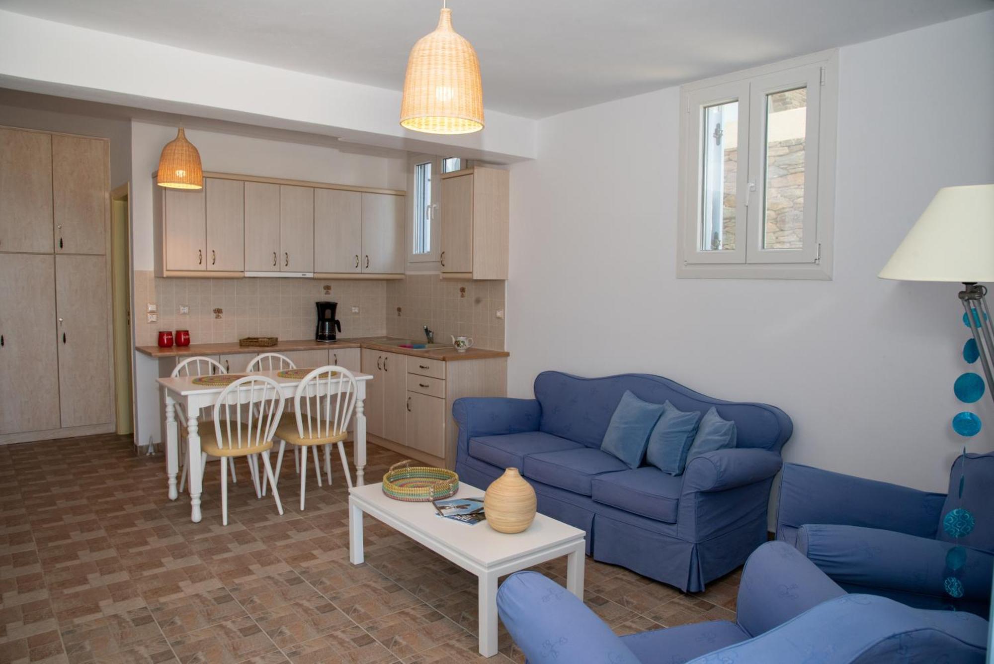 Iliopetra Residence Agios Romanos 외부 사진